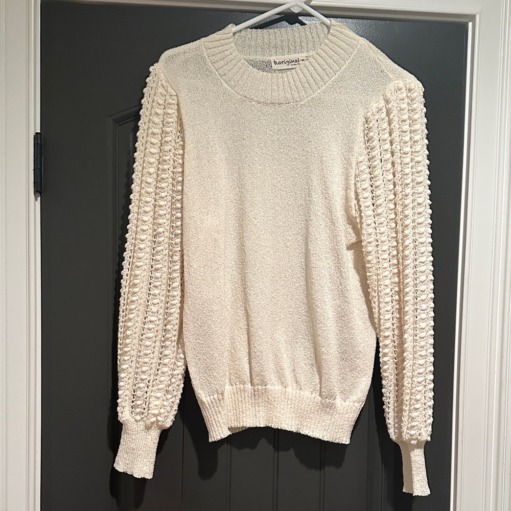 Elegant Cream Textured Sleeve Sweater